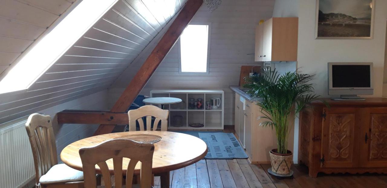 Ferienwohnung Stein Am Rhein Nahe Bahnhof Und Rhein Bagian luar foto