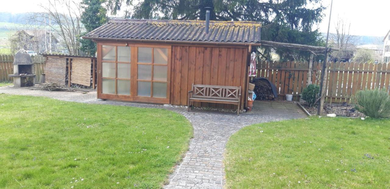 Ferienwohnung Stein Am Rhein Nahe Bahnhof Und Rhein Bagian luar foto