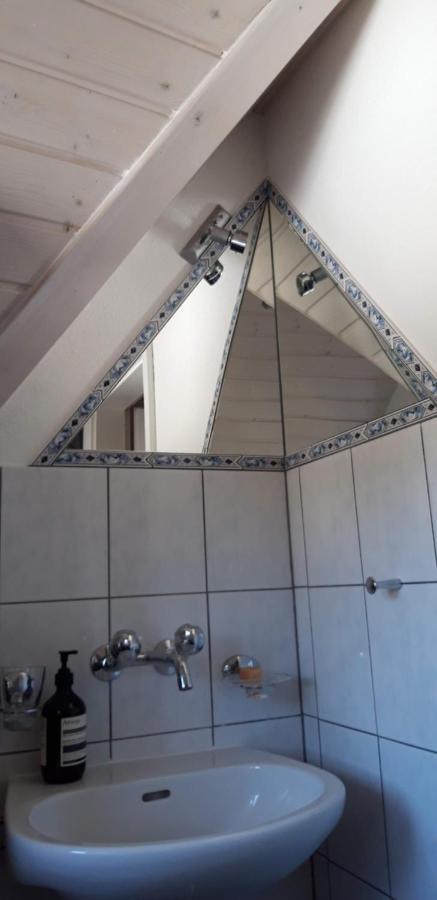 Ferienwohnung Stein Am Rhein Nahe Bahnhof Und Rhein Bagian luar foto